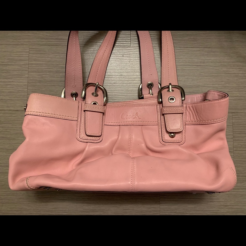 Coach purse and wallet